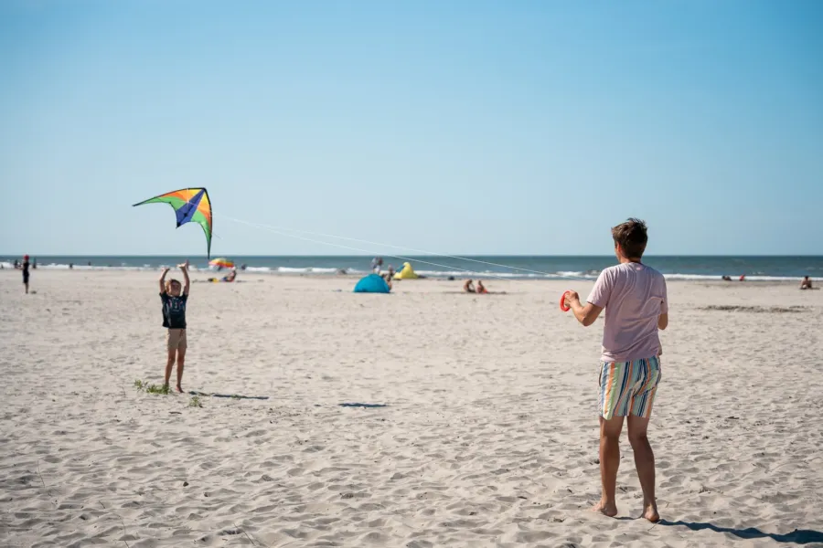 Vliegeren strand camping Duinoord