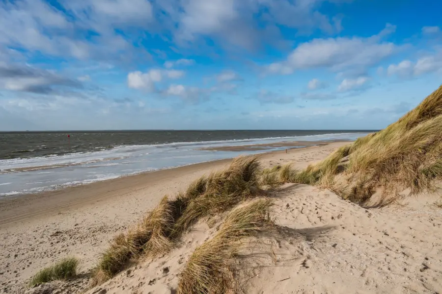 Strand en duinen op Ameland